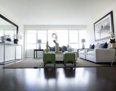 3460 W 7th Street - Photo Thumbnail 5