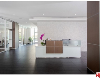 3460 W 7th Street - Photo Thumbnail 15