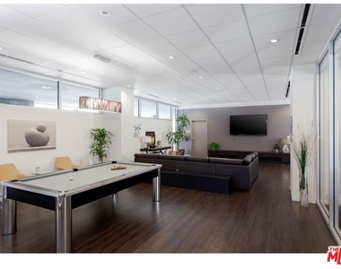 3460 W 7th Street - Photo Thumbnail 17