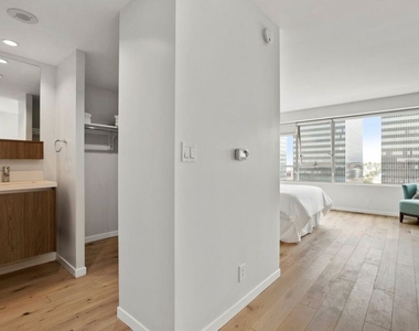 3460 W 7th Street - Photo Thumbnail 16