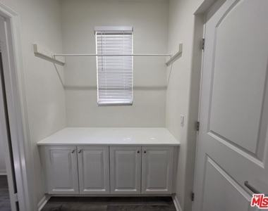 26913 Monterey Avenue - Photo Thumbnail 15