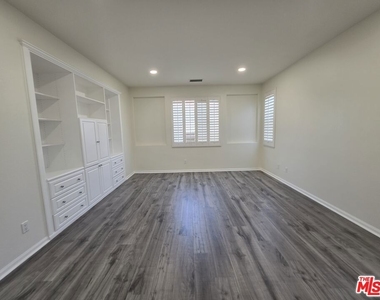 26913 Monterey Avenue - Photo Thumbnail 19