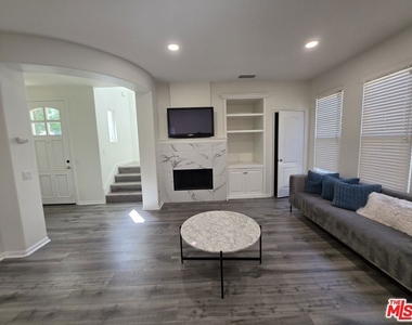 26913 Monterey Avenue - Photo Thumbnail 6
