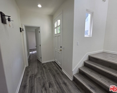 26913 Monterey Avenue - Photo Thumbnail 10