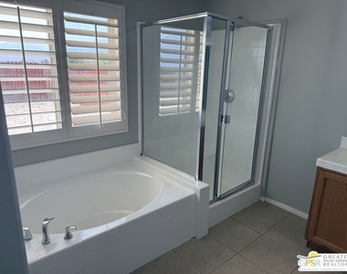12385 Sumac Drive - Photo Thumbnail 11
