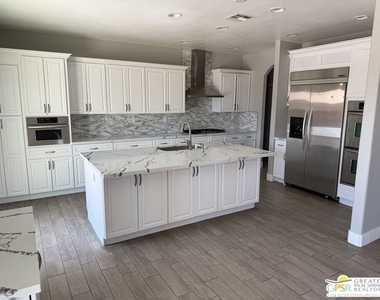 12385 Sumac Drive - Photo Thumbnail 3