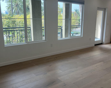 6020 Seabluff Drive - Photo Thumbnail 1
