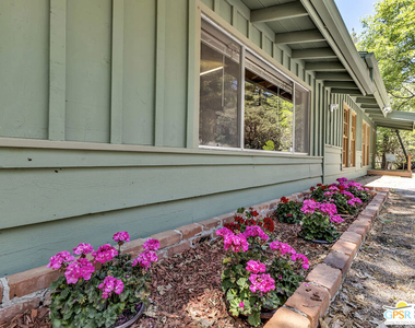 25465 Seneca Drive - Photo Thumbnail 9