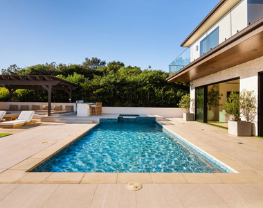 5811 Murphy Way - Photo Thumbnail 22