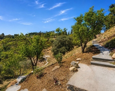 21630 Saddle Peak Road - Photo Thumbnail 22