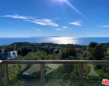 21630 Saddle Peak Road - Photo Thumbnail 21