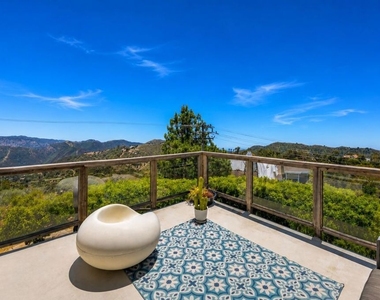 21630 Saddle Peak Road - Photo Thumbnail 20
