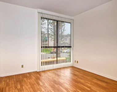 235 S Tower Drive - Photo Thumbnail 15
