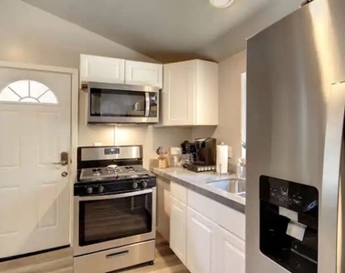 39219 Cedar Dell Road - Photo Thumbnail 1