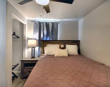 39219 Cedar Dell Road - Photo Thumbnail 3