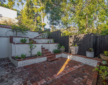 9265 Thrush Way - Photo Thumbnail 34