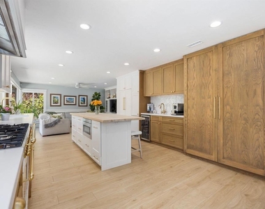 264 Turner - Photo Thumbnail 5