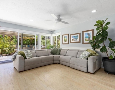 264 Turner - Photo Thumbnail 15