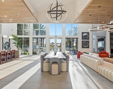 6030 Moonglow Drive - Photo Thumbnail 10