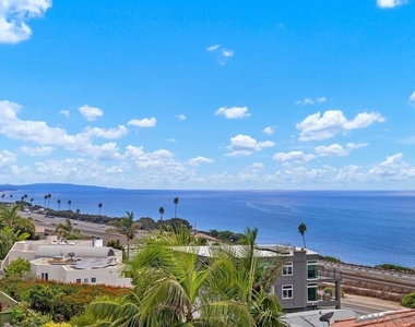 1554 Summit Avenue - Photo Thumbnail 3