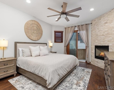 1554 Summit Avenue - Photo Thumbnail 15