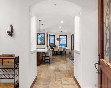 1554 Summit Avenue - Photo Thumbnail 5
