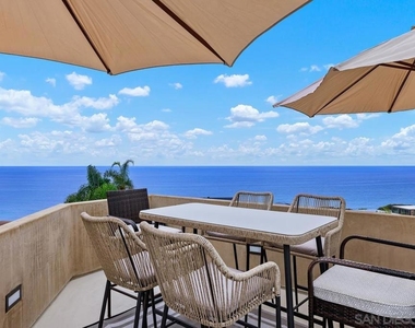 1554 Summit Avenue - Photo Thumbnail 23