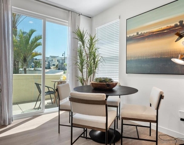 5050 Avenida Lugano - Photo Thumbnail 43