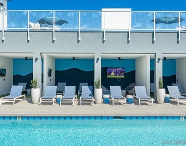 5050 Avenida Lugano - Photo Thumbnail 20