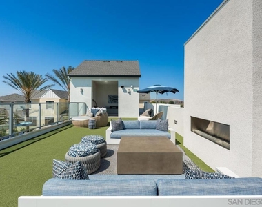 5050 Avenida Lugano - Photo Thumbnail 13