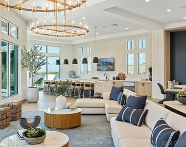 5050 Avenida Lugano - Photo Thumbnail 3
