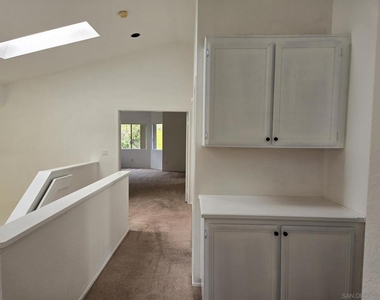 9480 Maler Rd - Photo Thumbnail 10