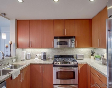 325 7th Ave - Photo Thumbnail 16