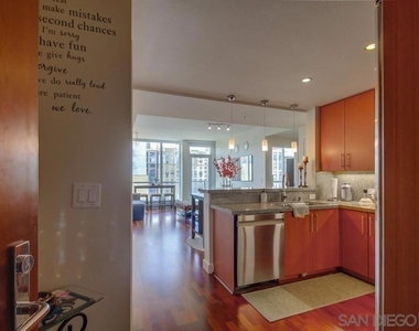 325 7th Ave - Photo Thumbnail 7