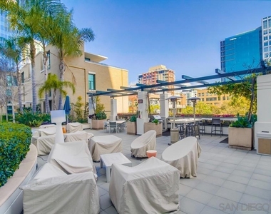 325 7th Ave - Photo Thumbnail 53
