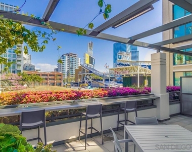 325 7th Ave - Photo Thumbnail 51