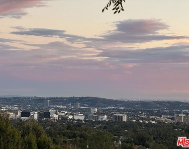 9920 Beverly Grove Drive - Photo Thumbnail 3