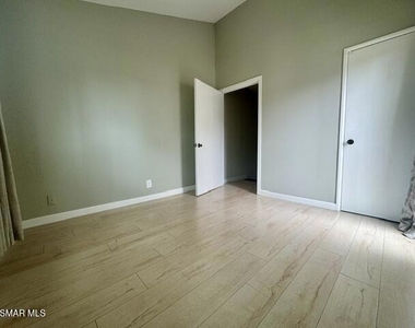 782 Seawind Way - Photo Thumbnail 34