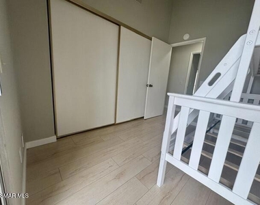 782 Seawind Way - Photo Thumbnail 36