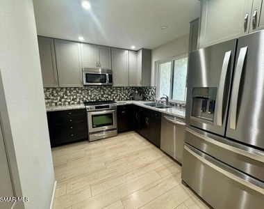 782 Seawind Way - Photo Thumbnail 19