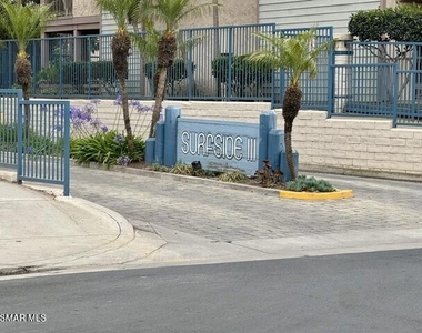 782 Seawind Way - Photo Thumbnail 2