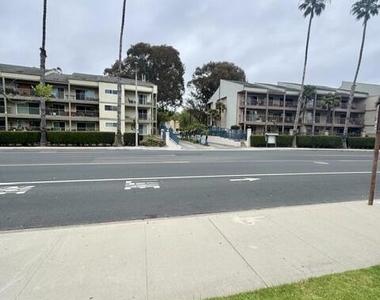 782 Seawind Way - Photo Thumbnail 6