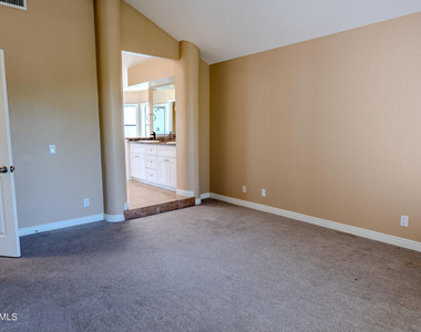 2704 Simi Hills Lane - Photo Thumbnail 17