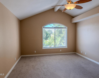 2704 Simi Hills Lane - Photo Thumbnail 15
