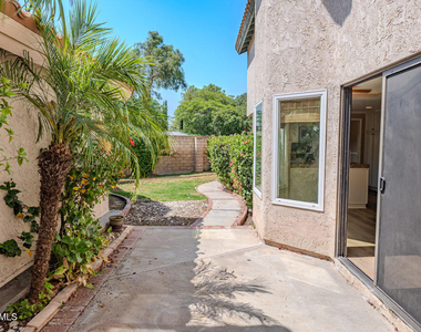 2704 Simi Hills Lane - Photo Thumbnail 29