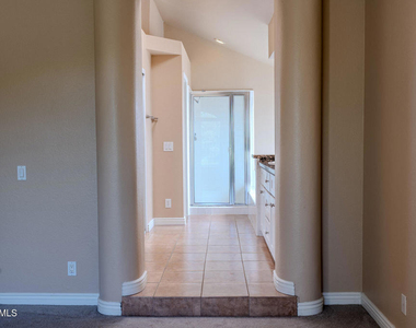 2704 Simi Hills Lane - Photo Thumbnail 18