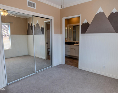 2704 Simi Hills Lane - Photo Thumbnail 25