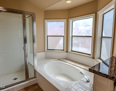 2704 Simi Hills Lane - Photo Thumbnail 20