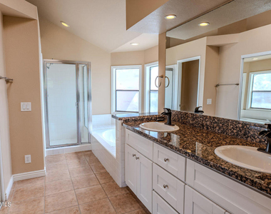 2704 Simi Hills Lane - Photo Thumbnail 19