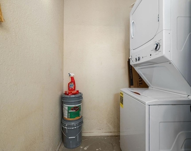 78650 Avenue 42 - Photo Thumbnail 21